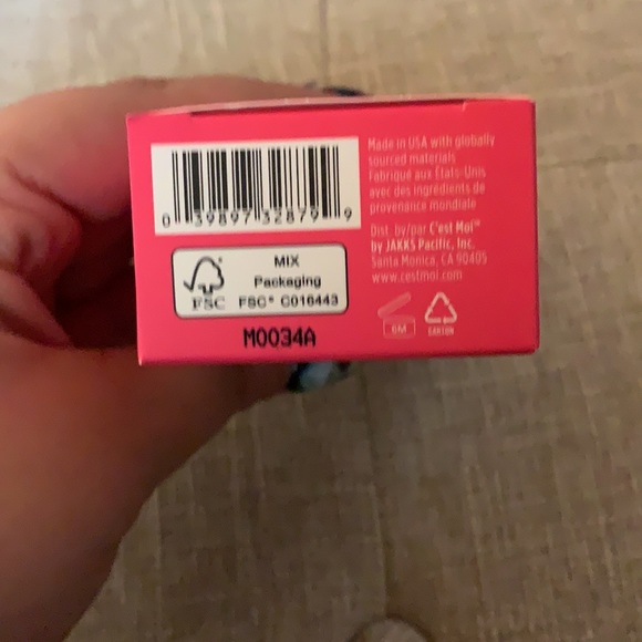 Cest Moi - Face Mask *5 for $10* - Picture 5 of 5